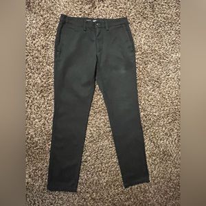 Old Navy Ultimate Slim Built-in Flex pants chinos size 30x32